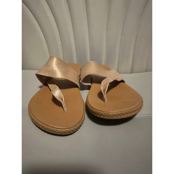 Reef Women’s Flip Flop Sandals Tan Gold Wide Strap Comfort Shoes Size 9 - Picture 3 of 7